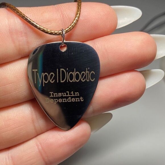T1D Medical Alert, Guitar Pick Charm & Adjustable Rope, Unisex, NEW - Picture 5 of 11
